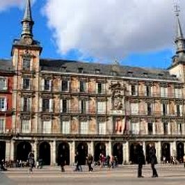 Imagen de un edificio universitario