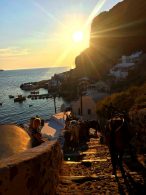 Imagen de la Bahía Ammoudi en Santorini