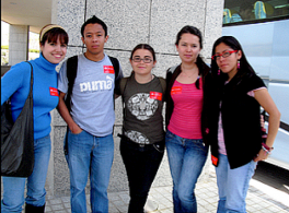 Imagen de grupo estudiantil en Estudios Internacionales