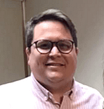 Dr. Efraín J. Ríos Ruiz