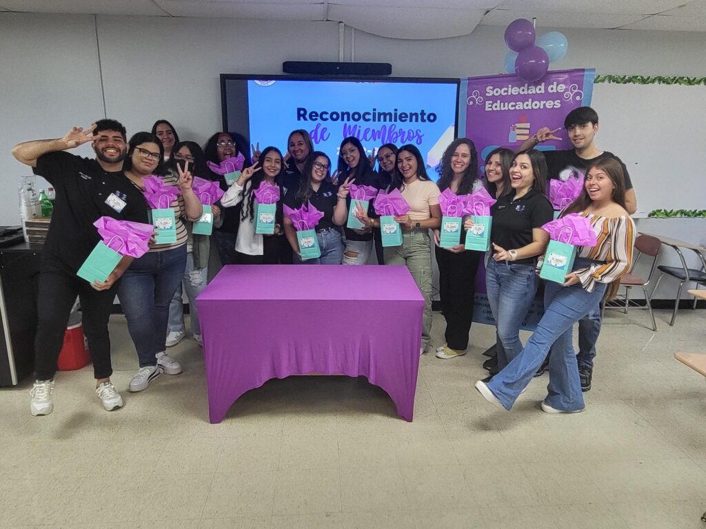 Actividad de Reconocimiento Sociedad de Educadores